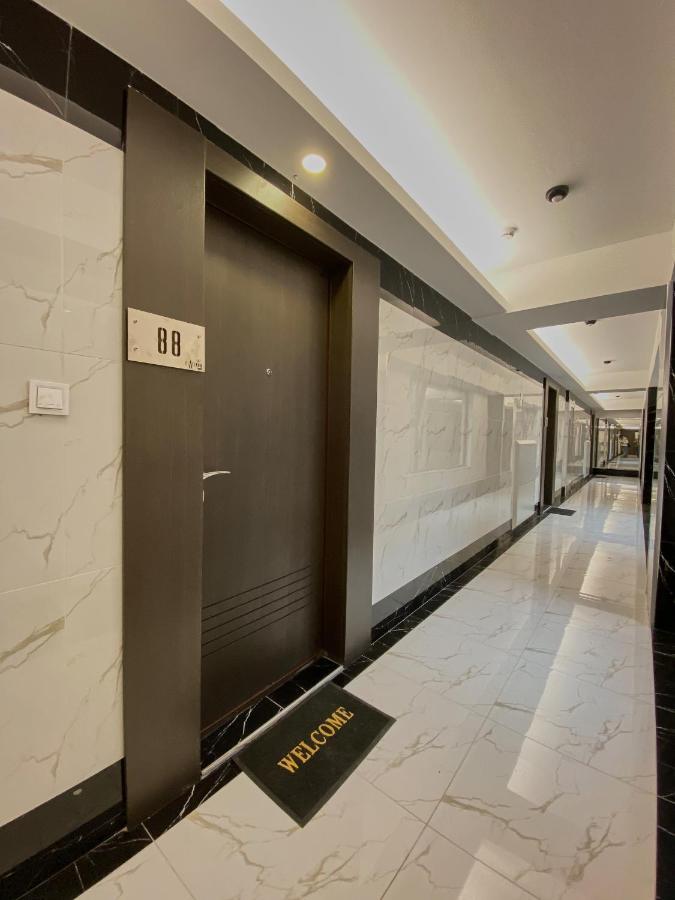 Stylish Apartment, Skopje Centre - Private Parking - Panoramic Views المظهر الخارجي الصورة