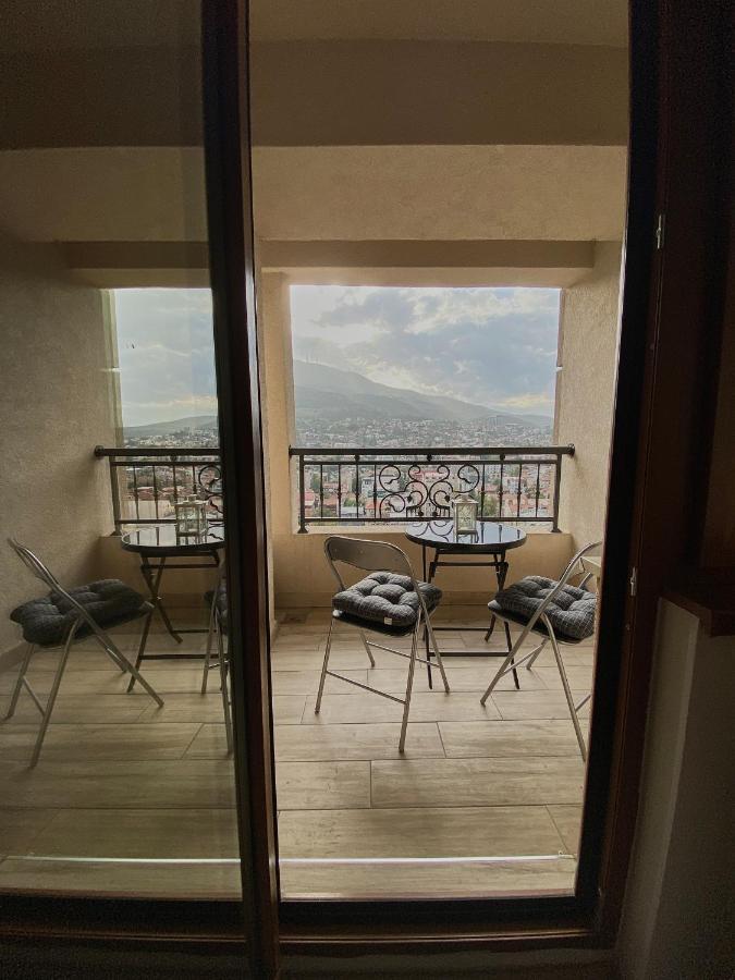 Stylish Apartment, Skopje Centre - Private Parking - Panoramic Views المظهر الخارجي الصورة